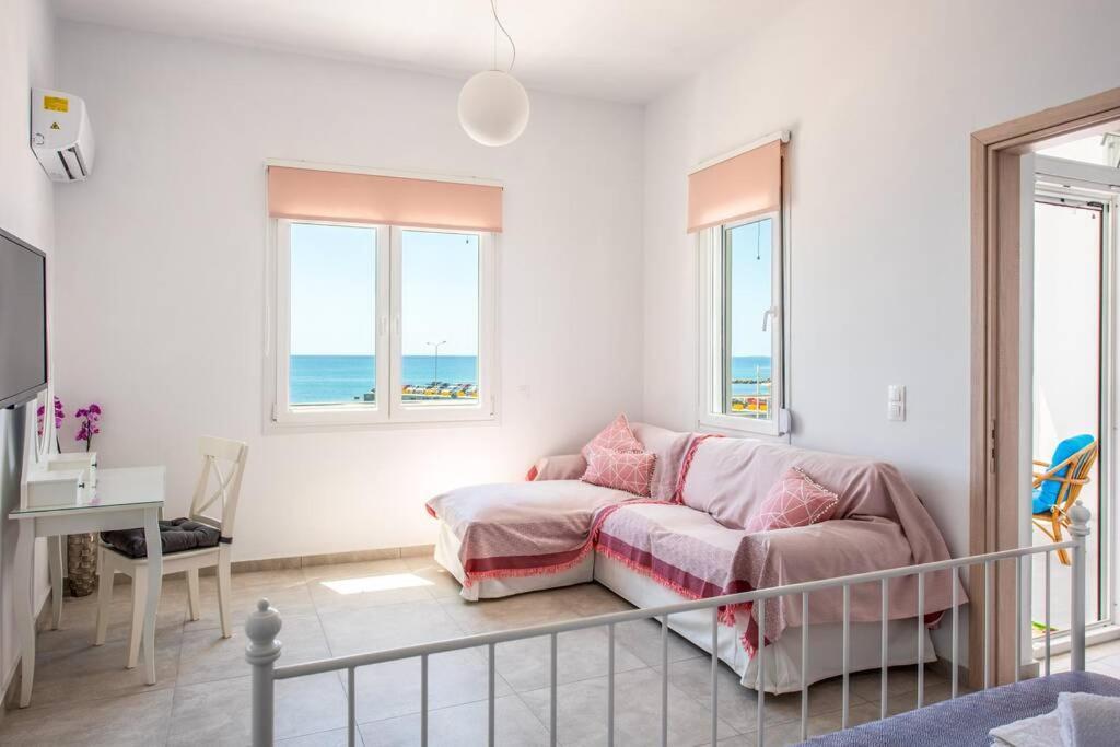 Amazing Seafront Suite Ierapetra  Exterior photo
