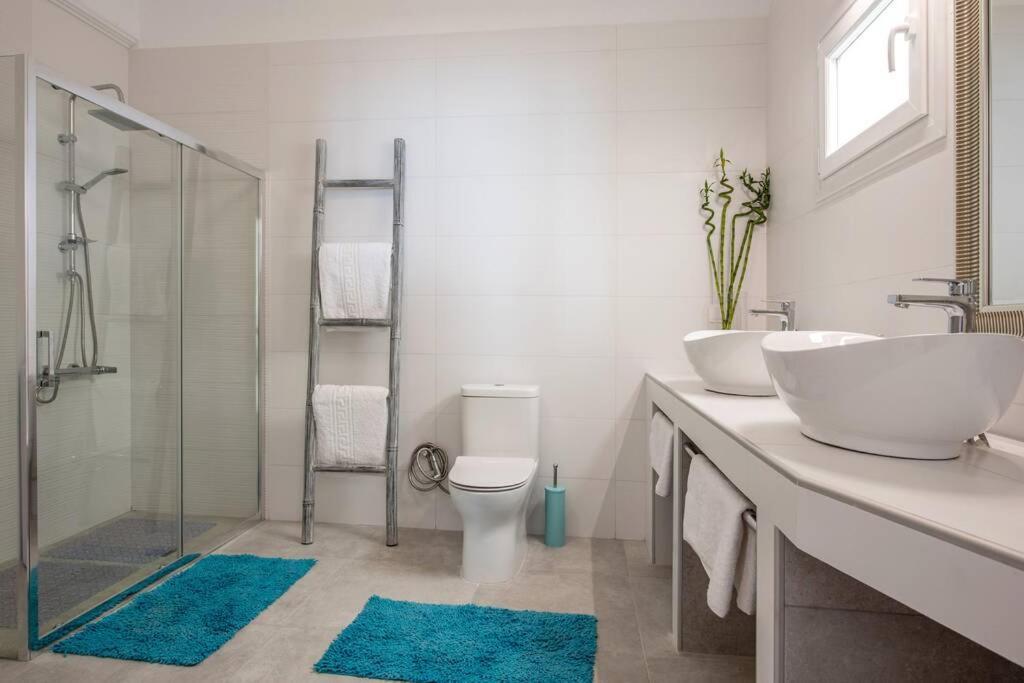Amazing Seafront Suite Ierapetra  Exterior photo